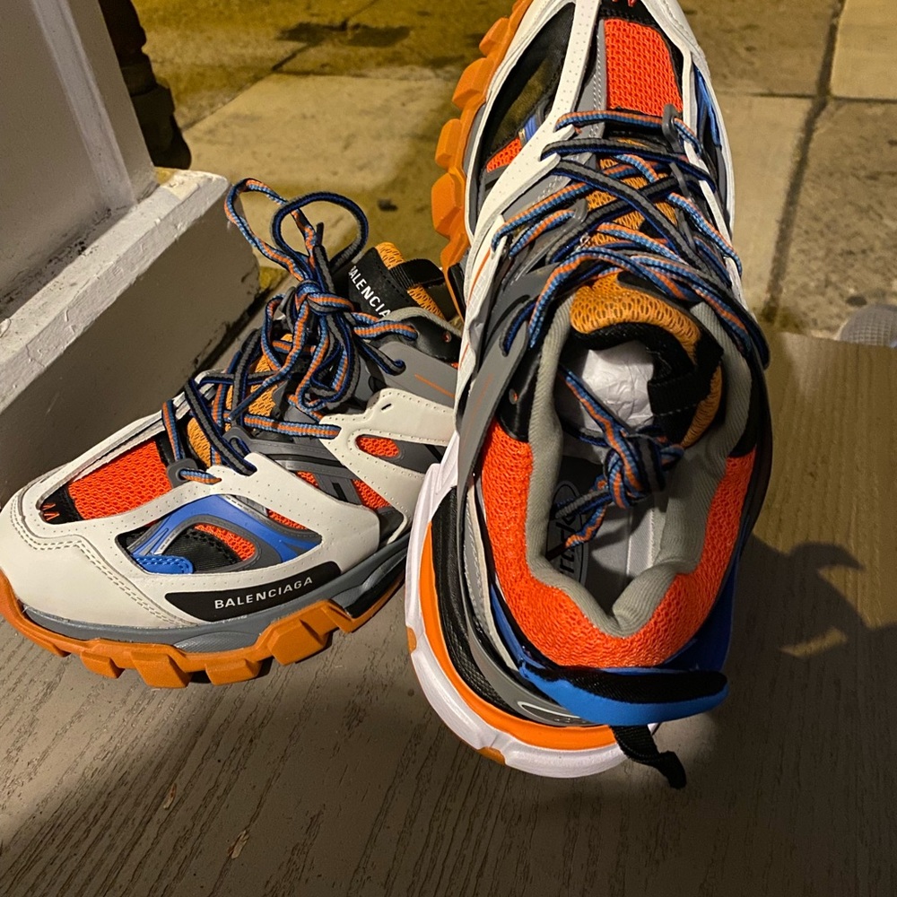 Sold!!!!! Balenciaga men sneakers